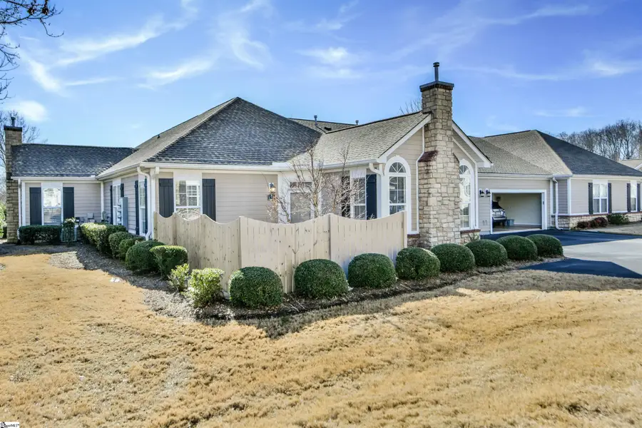 122 Fudora Circle, Simpsonville, SC 29681 - Image #2