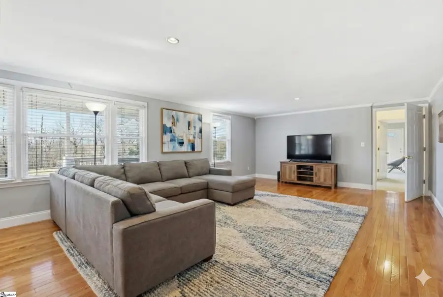 609 Roe Road, Greenville, SC 29611 - Image #2