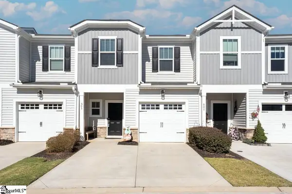 605 Purteview Place, Greer, SC 29650