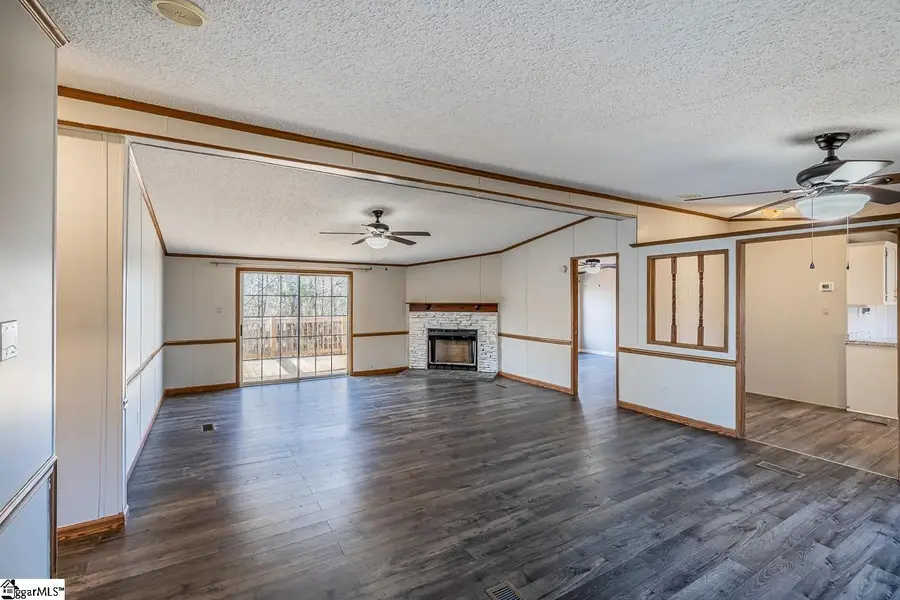 514 Dewaynes Drive, Wellford, SC 29385 - #3