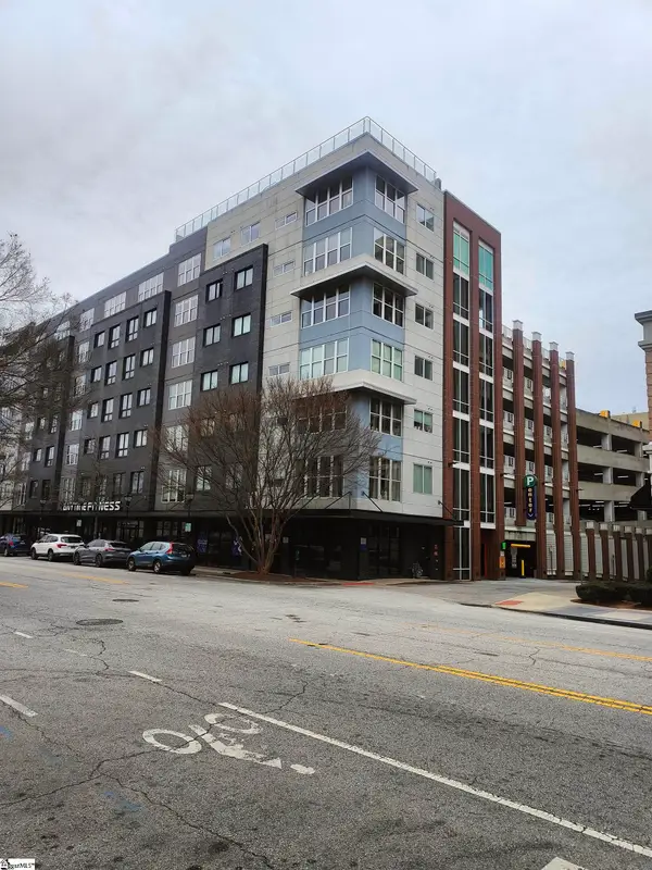 100 E Washington Street #Unit 23, Greenville, SC 29601