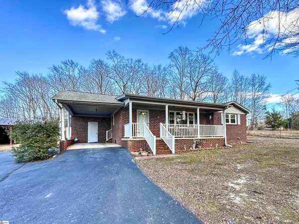 1460 Henderson Road, Gray Court, SC 29645