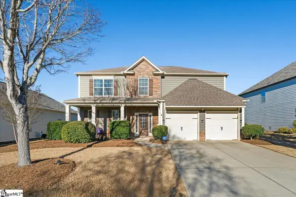 237 Raven Falls Lane, Simpsonville, SC 29681