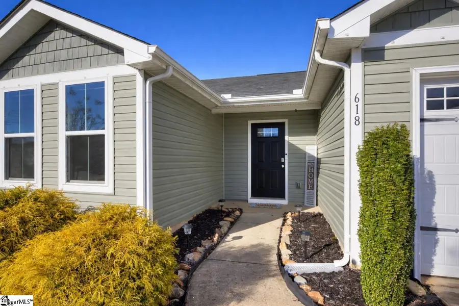618 Maplestead Farms Court, Greenville, SC 29617 - #3