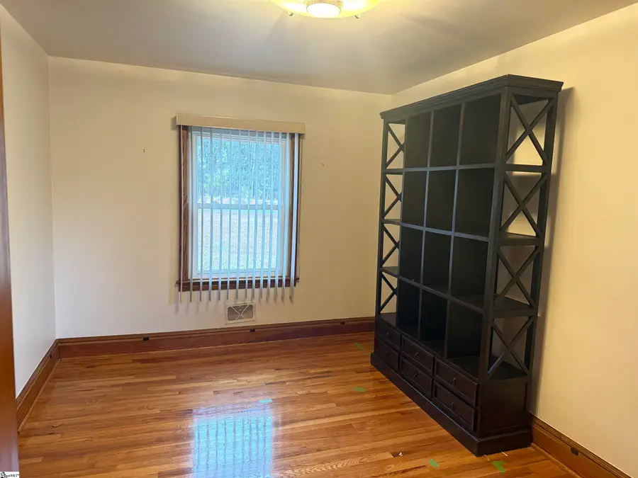 102 Rose Circle, Greenville, SC 29605 - #2