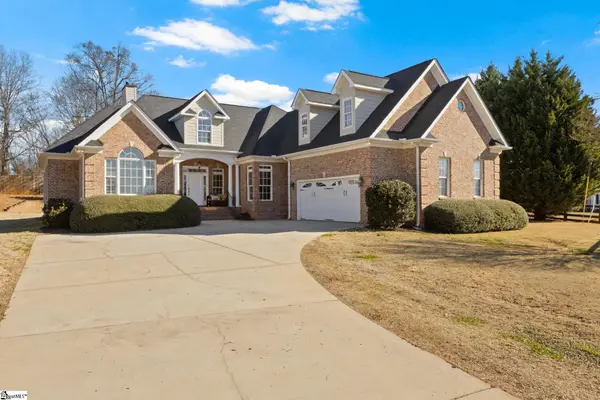 2 Hunters Landing Drive, Greer, SC 29651