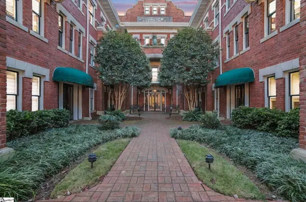 400 E Washington Street #Unit 24, Greenville, SC 29601