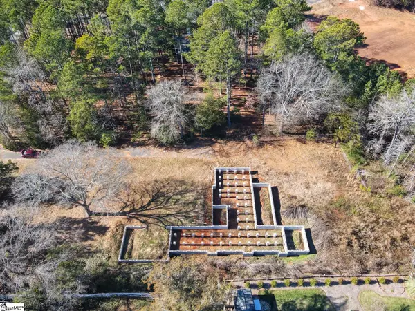 520 Blacks Drive, Greenville, SC 29615