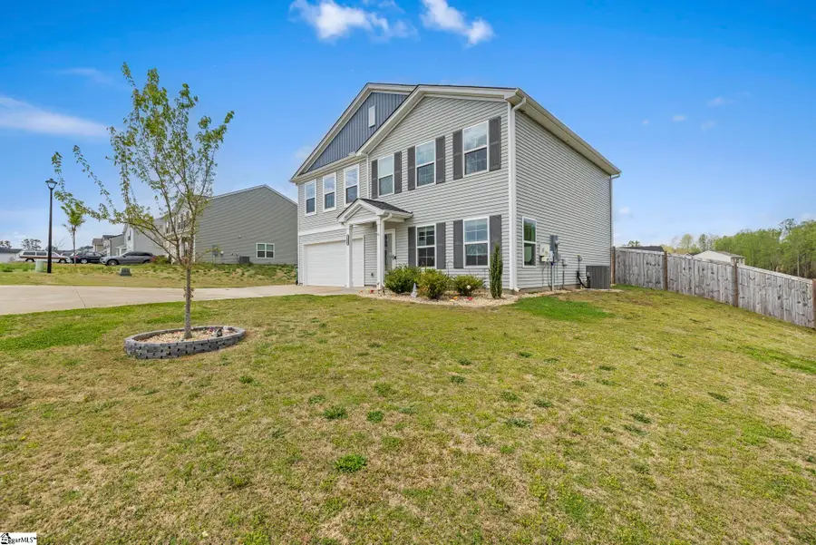 7239 Clemie Court, Boiling Springs, SC 29316 - Image #2