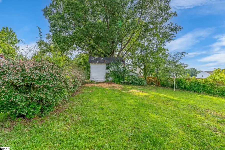 18 N Davis Drive, Greenville, SC 29611 - #2