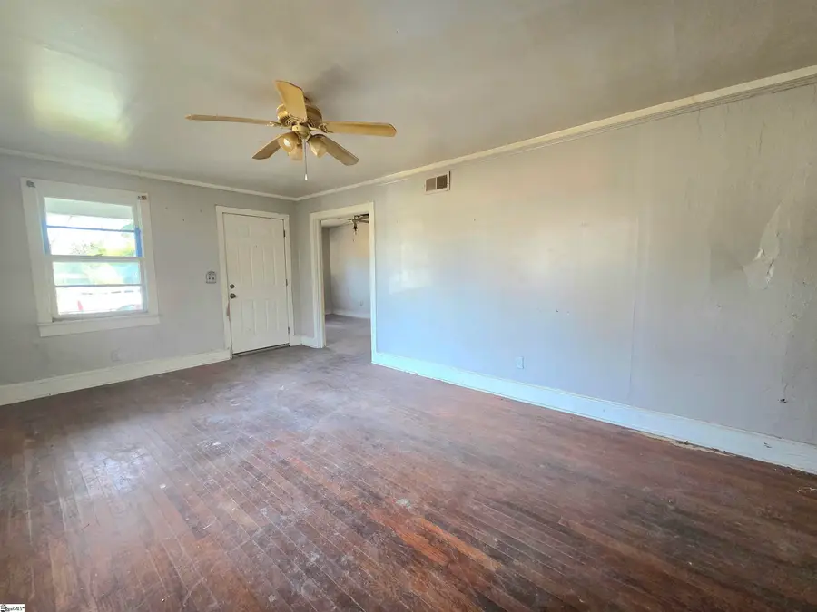 197 Alamo Street, Greenville, SC 29617 - #3