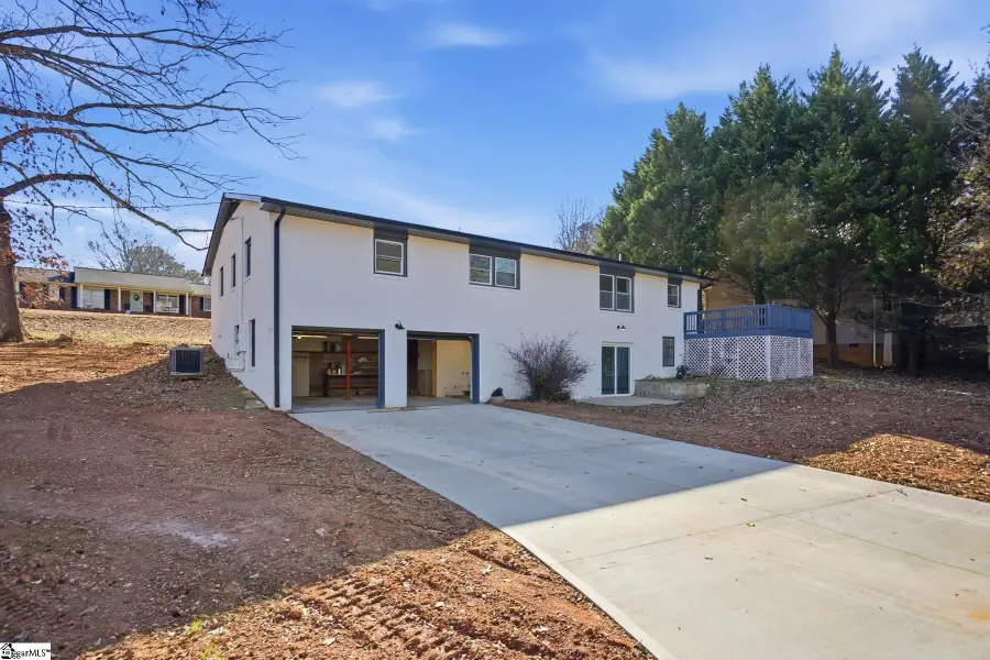 707 Woodlake Road, Anderson, SC 29621 - #2