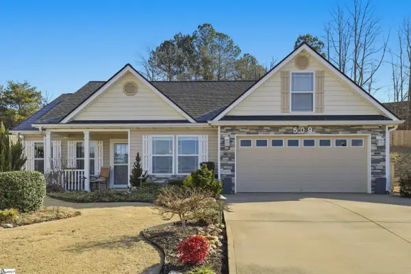509 Skyreach Place, Boiling Springs, SC 29316