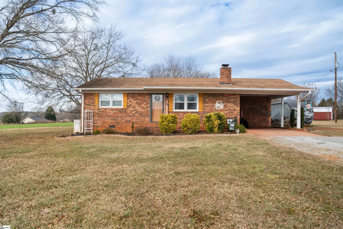 905 Henderson Road, Chesnee, SC 29323 - Image #1