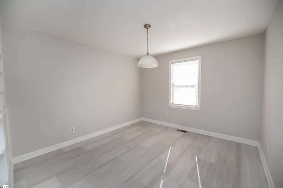 821 Magness Drive, Spartanburg, SC 29303 - Image #3