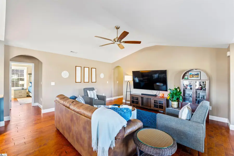 22 Macle Court, Travelers Rest, SC 29690 - Image #3