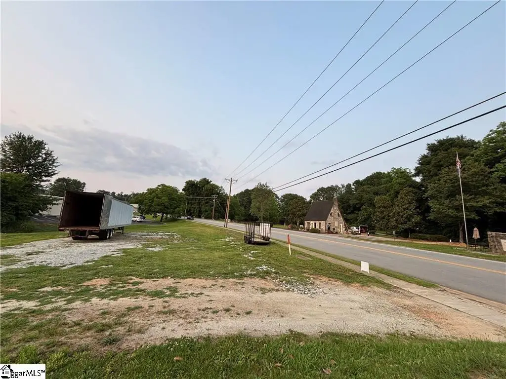 01 E Main Street, Liberty, SC 29657 - #1