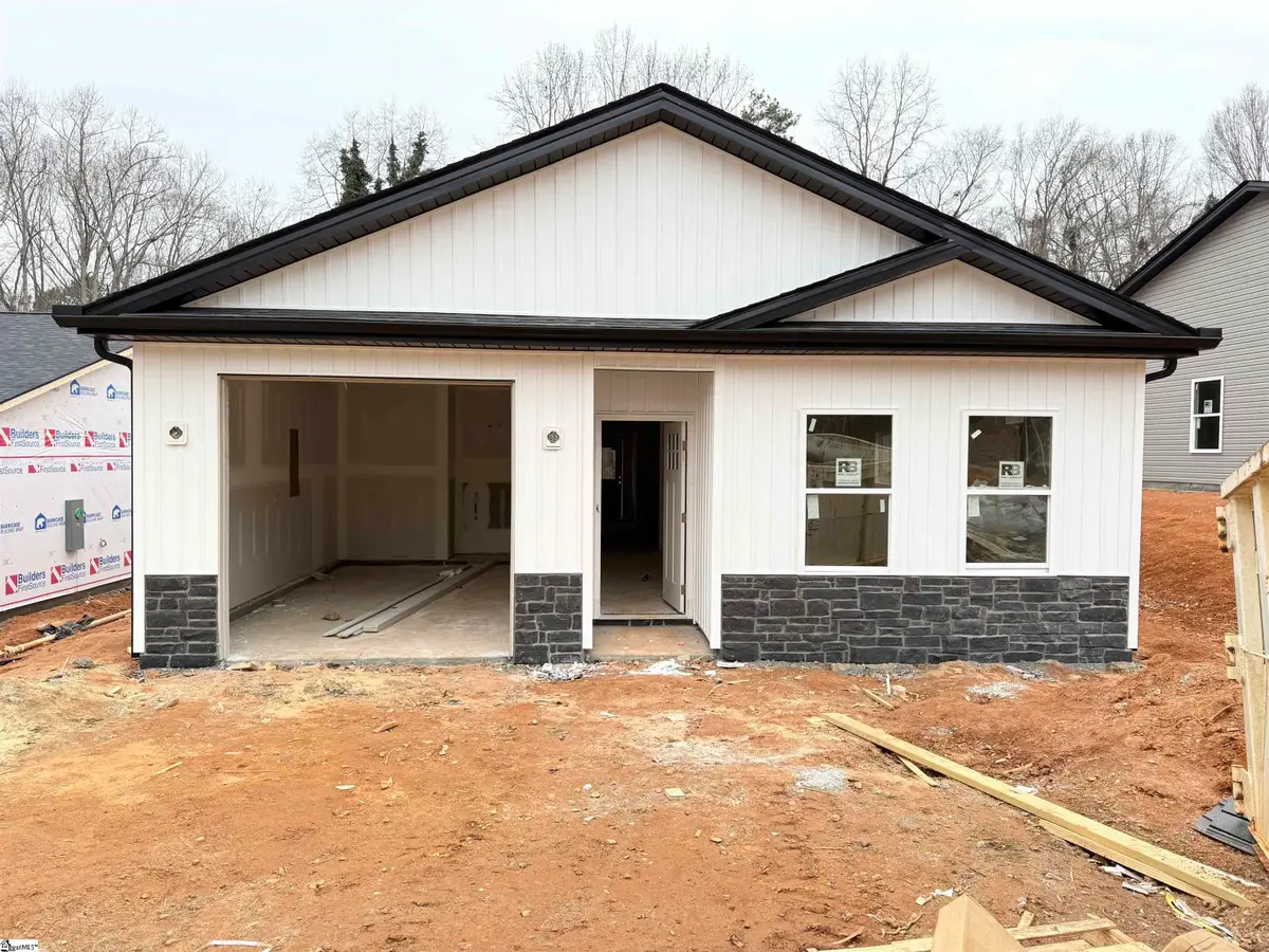 193 N Georgia Avenue, Chesnee, SC 29323 - Image #1