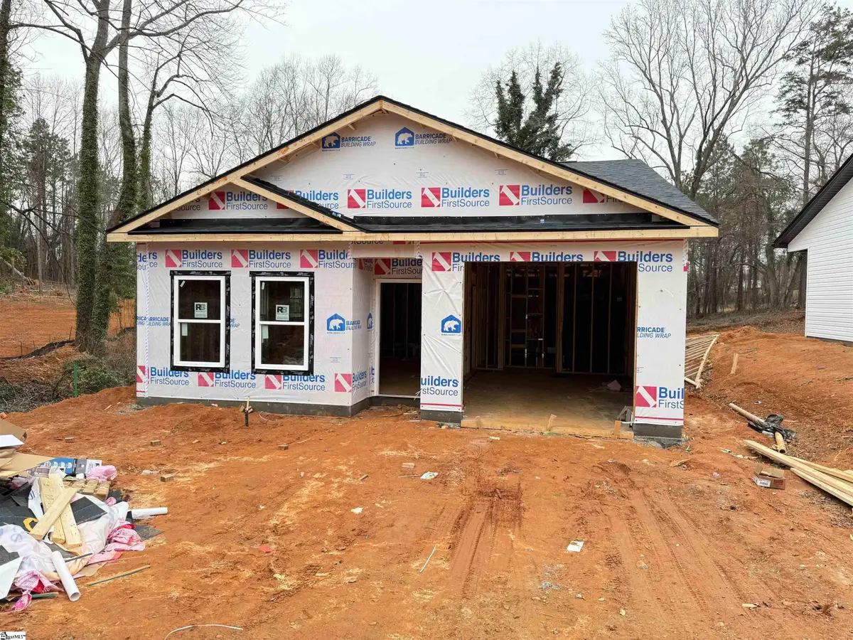 189 N Georgia Avenue, Chesnee, SC 29323 - Image #1