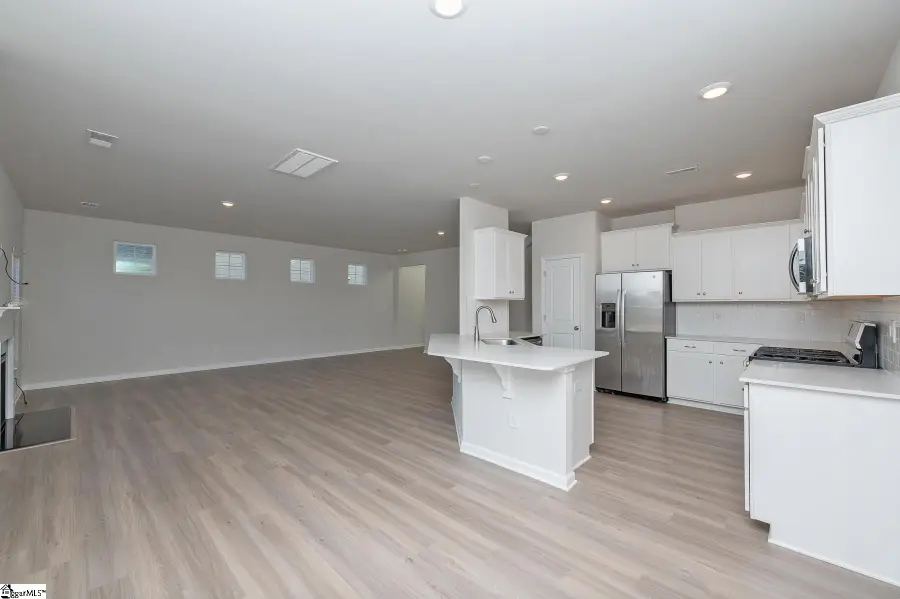 117 Magnolia Street, Reidville, SC 29388 - #3