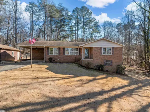 1240 Dickson Road, Campobello, SC 29349