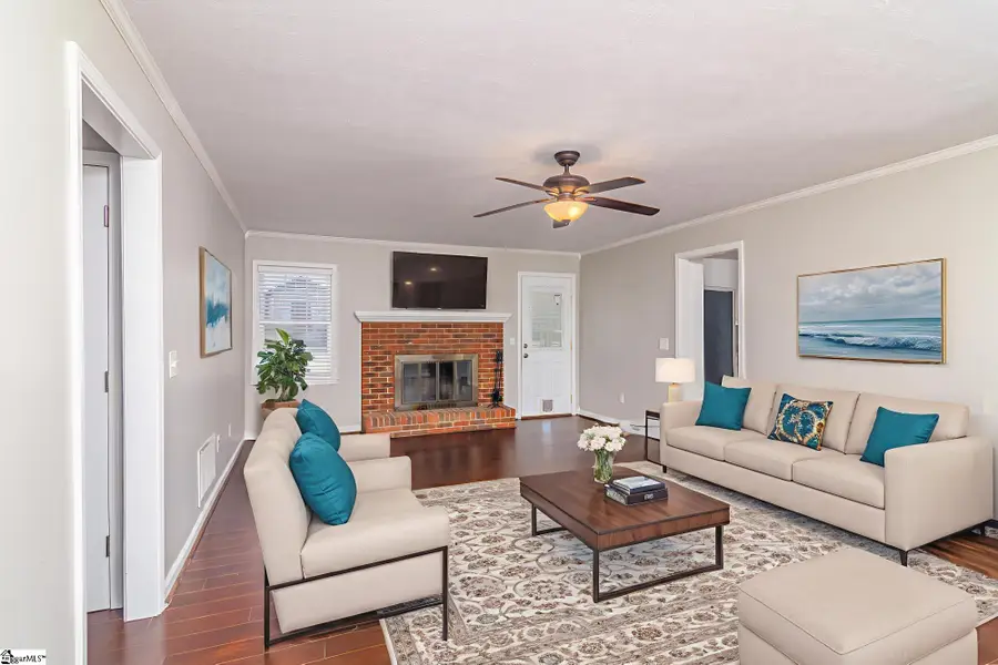 203 Needles Drive, Simpsonville, SC 29680 - Image #2