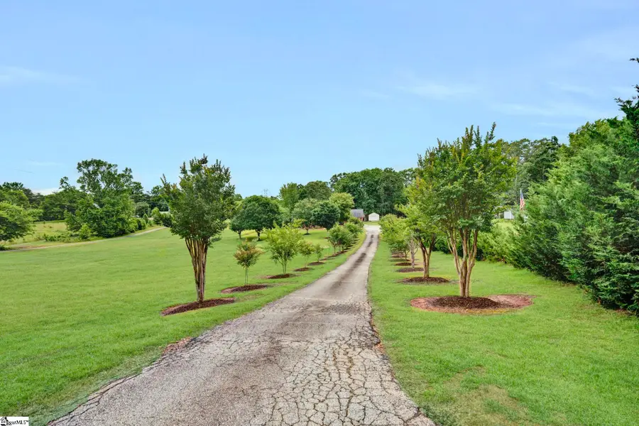 635 Dacusville Road, Marietta, SC 29661-9325 - #3