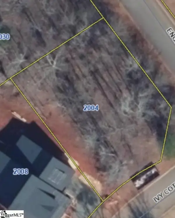 2004 Ivy Cottage Path, Boiling Springs, SC 29316