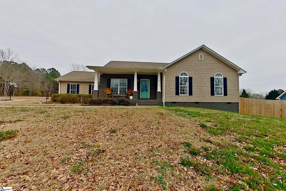 1013 Pearson Road, Woodruff, SC 29388 - Image #1