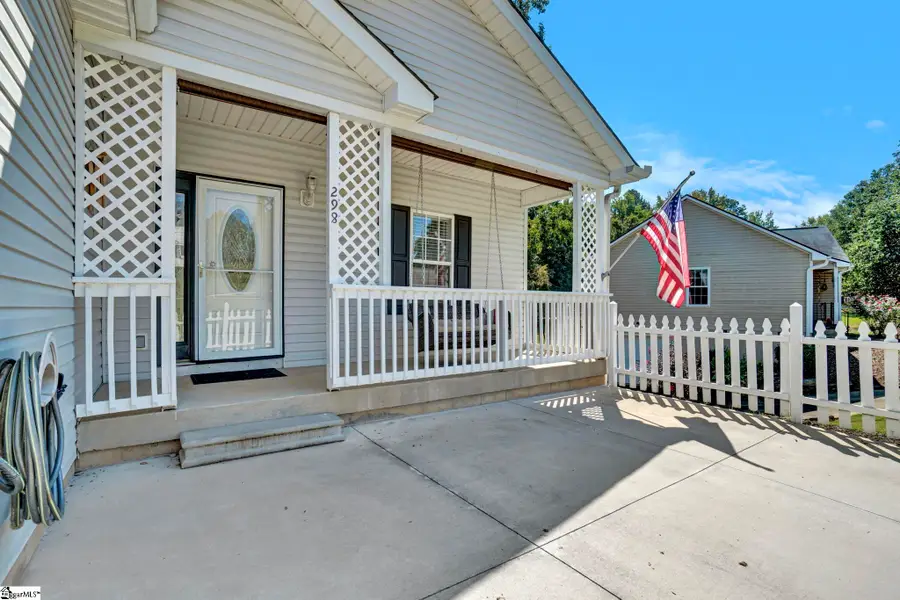 298 N Orchard Drive, Taylors, SC 29687 - Image #2