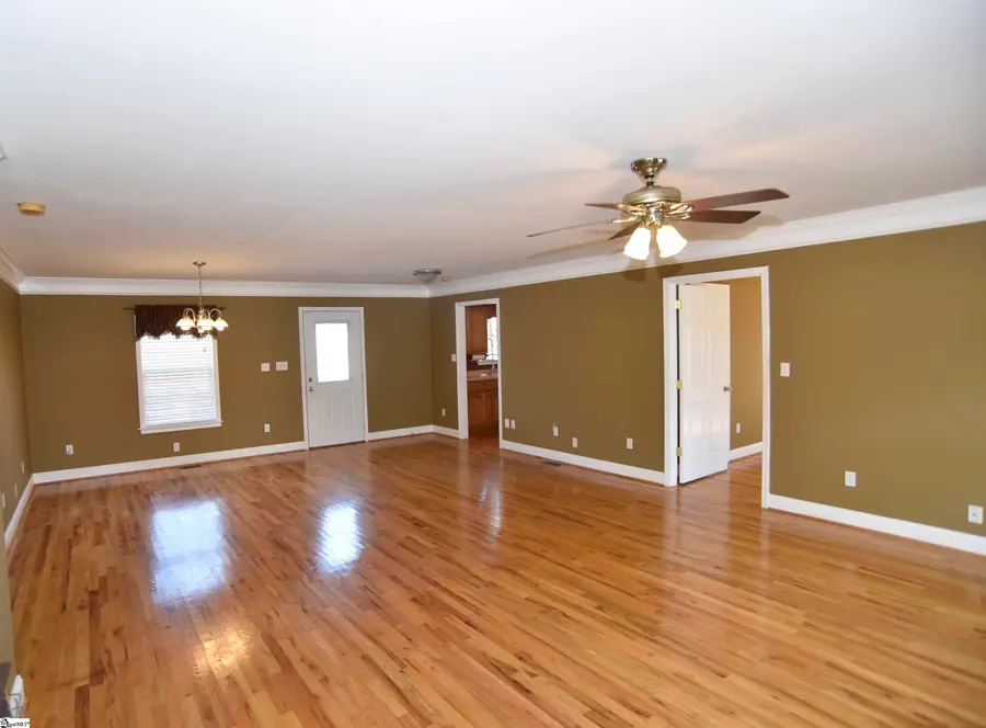 115 Willis Road, Taylors, SC 29687 - Image #2