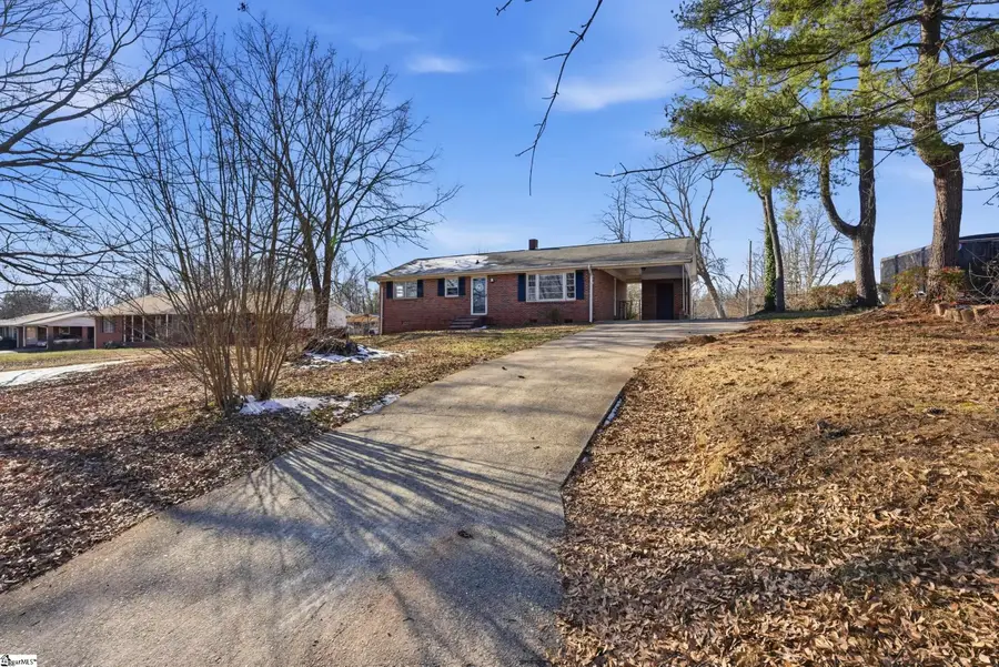230 Foxhall Road, Spartanburg, SC 29306 - Image #2