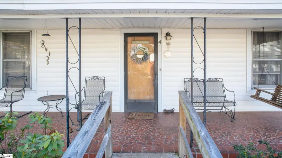 4 W Fleming Street, Ware Shoals, SC 29692 - Image #2