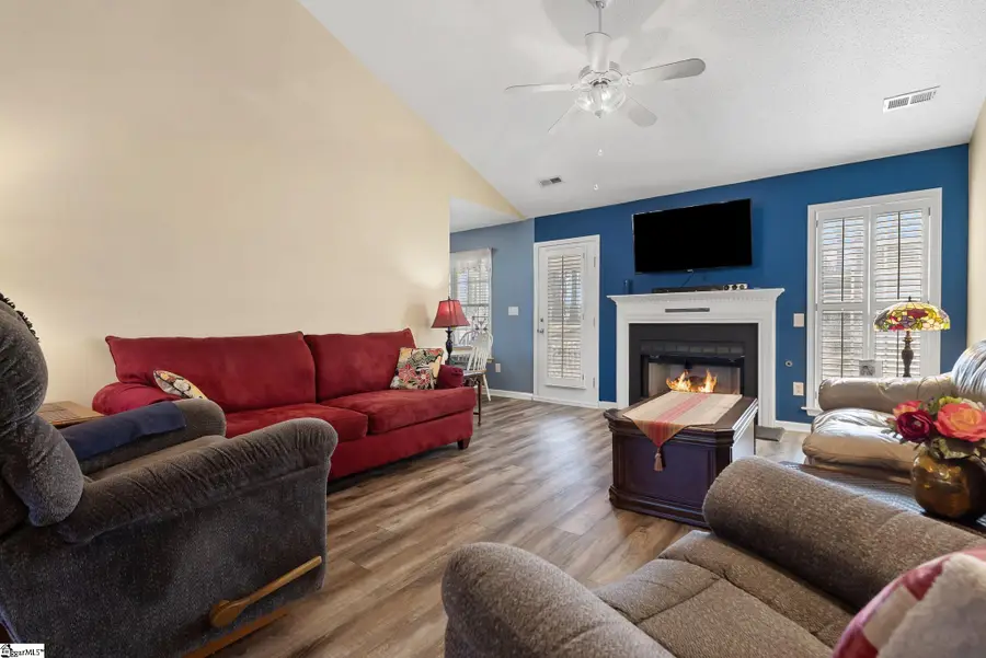 9 Pheasant Ridge Drive, Taylors, SC 29687 - Image #3