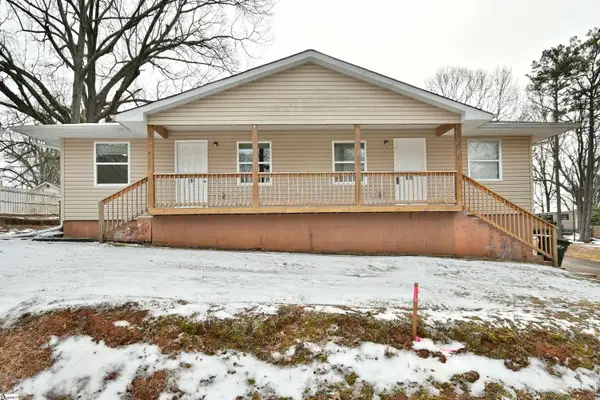 613/615 W 4th Avenue, Easley, SC 29640