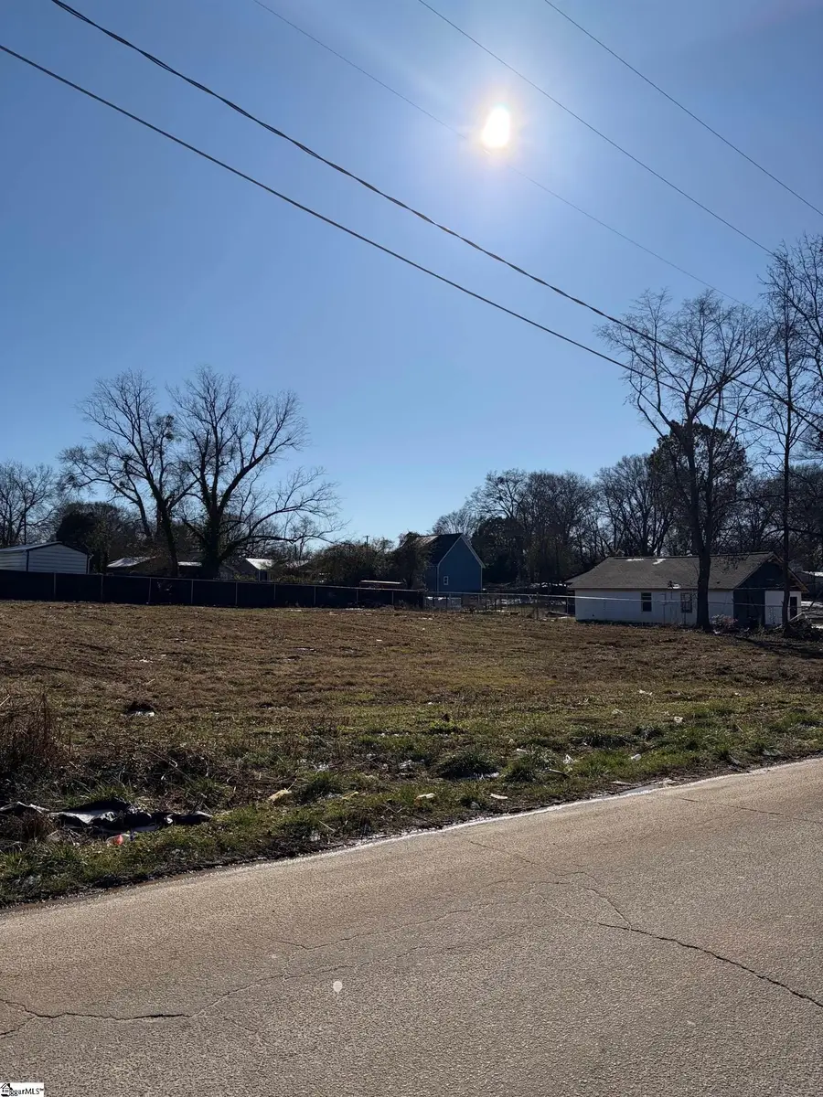 5 Lewis Street, Greenville, SC 29611 - Image #3