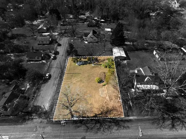 320 S Catherine Street, Pickens, SC 29671