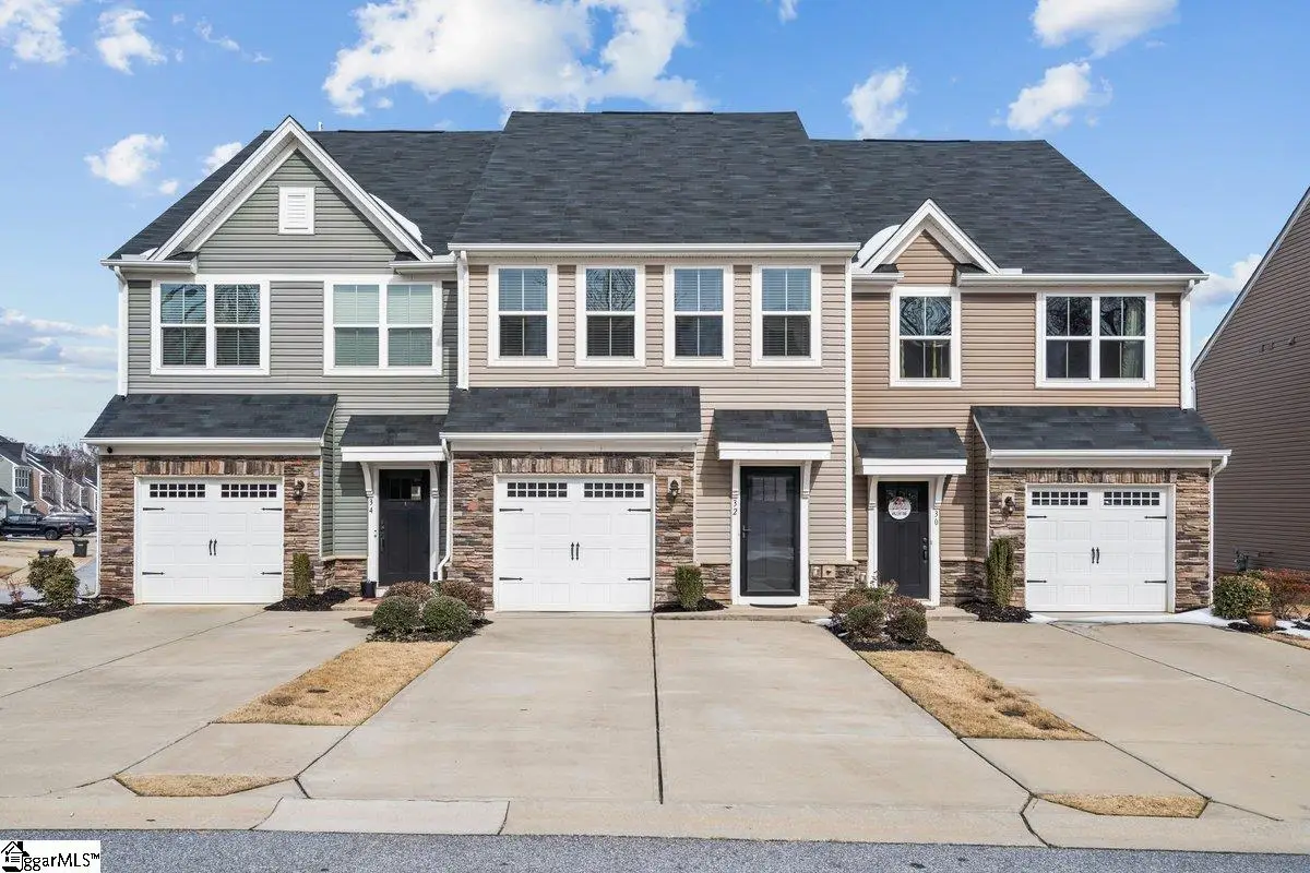 32 Country Dale Drive, Greer, SC 29650 - Image #1