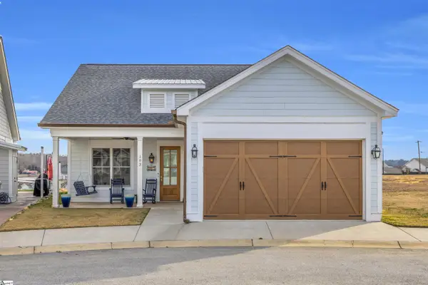 103 Cottage Lane, Greenwood, SC 29649