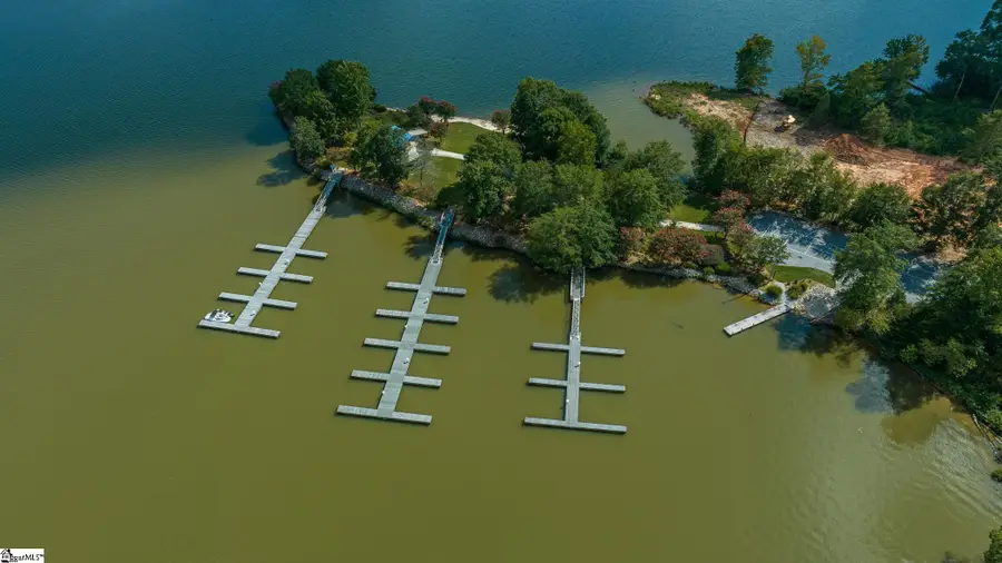 970 Eagles Harbor Drive, Hodges, SC 29653 - Image #3