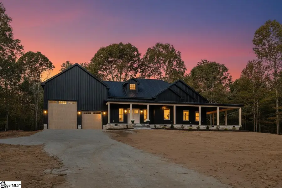 6025 Highway 101 N, Gray Court, SC 29645 - #2