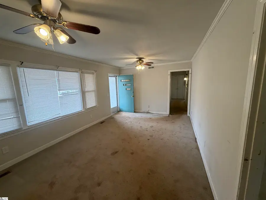 107 Looneybrook Drive, Fountain Inn, SC 29644 - Image #3