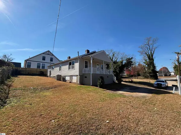 8 Cotton Street, Greenville, SC 29609