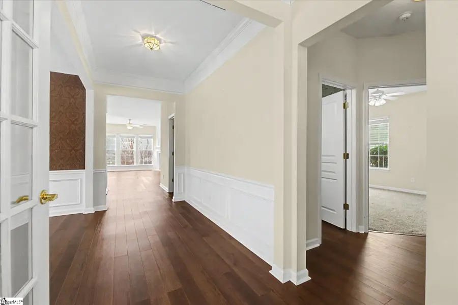 107 Saint James Place Drive, Greer, SC 29650-4750 - Image #3