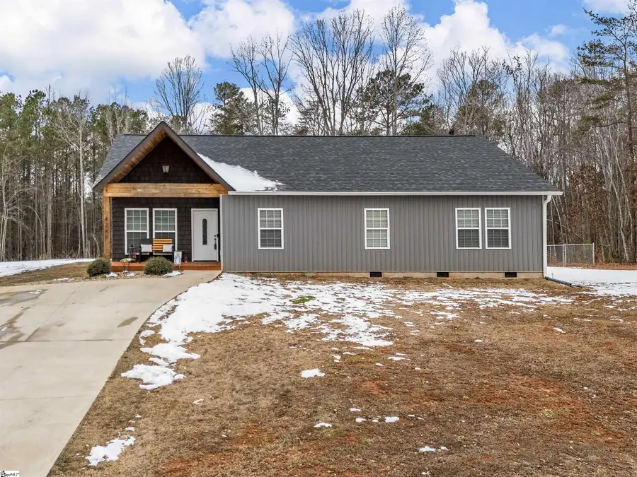 4249 Buffalo West Springs Highway, Jonesville, SC 29353 - #2
