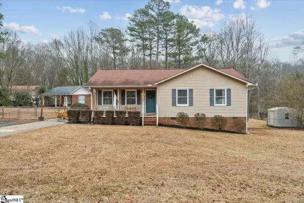 1000 Hopkins Avenue, Pendleton, SC 29670