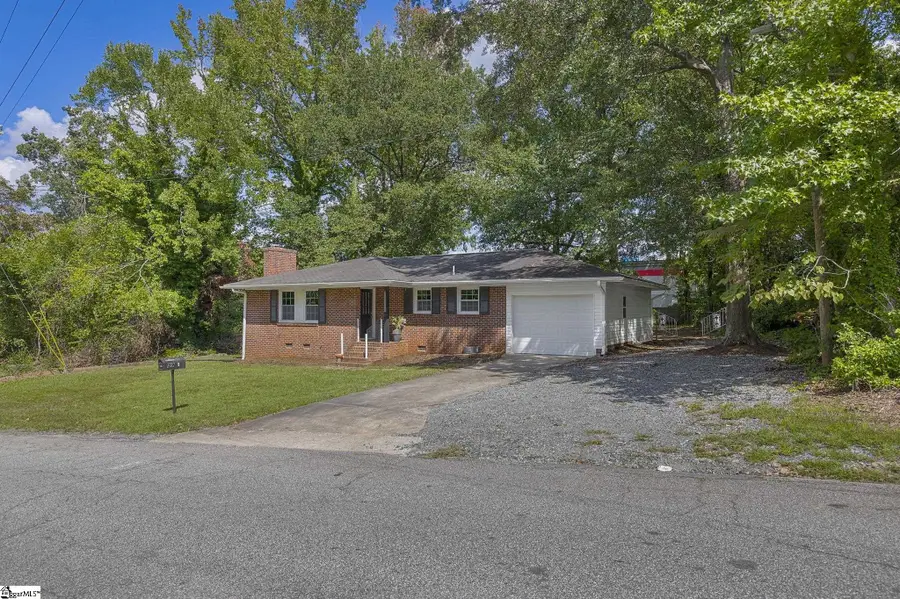 99 Saluda Street, Spartanburg, SC 29301 - #2