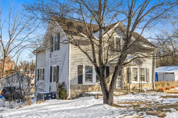 104 Montgomery Street, Campobello, SC 29322