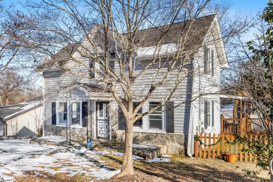 104 Montgomery Street, Campobello, SC 29322 - #3