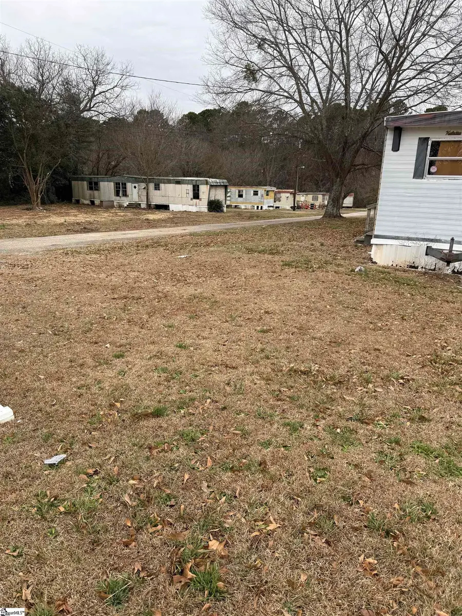 203 Cowtown Road, Spartanburg, SC 29307-4549 - #3